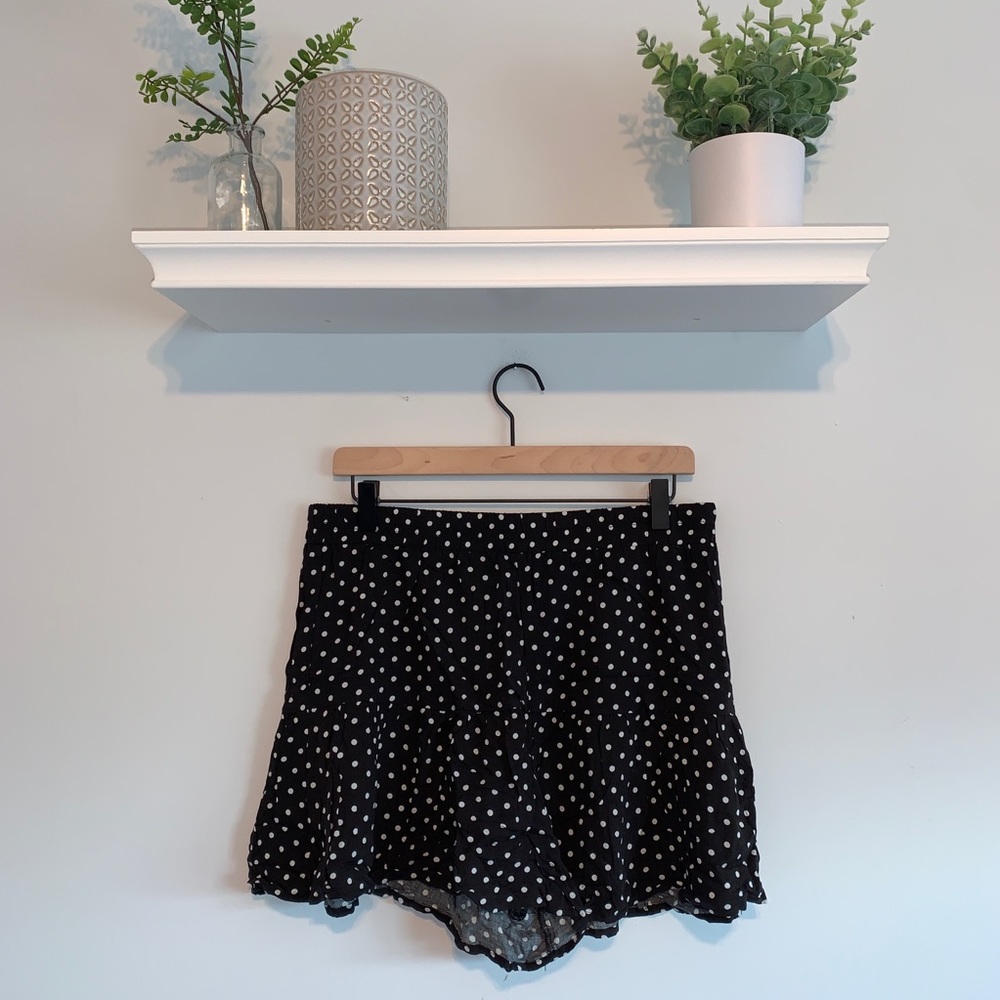 Aeropostale polka dots black/white fabric shorts - Picture 1 of 4